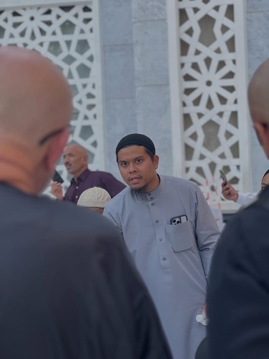 Sesi bimbingan bersama jemaah di Tanah Suci